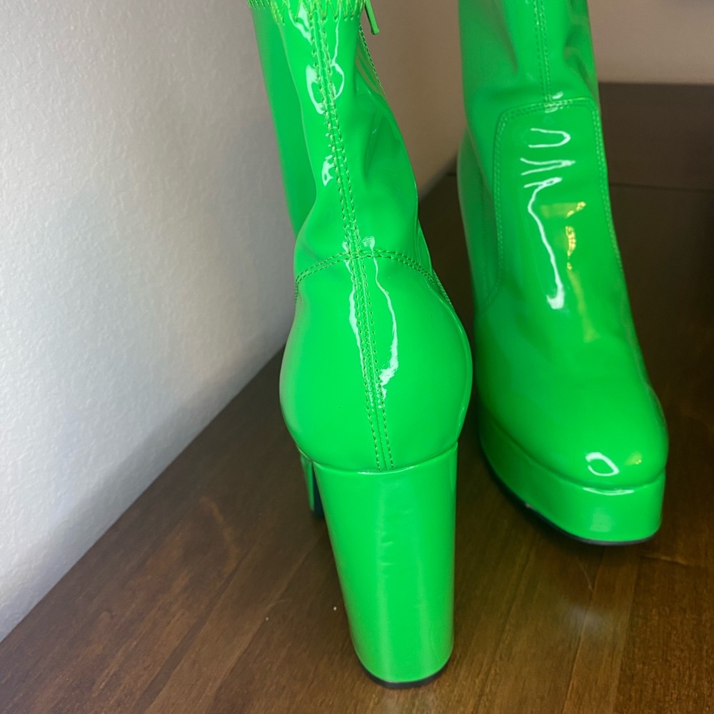 Dolls Kill Current Mood WOMENS PLATFORM SHOES SIZE 9, NEON GREEN CHUNKY HEELS - Picture 9 of 10